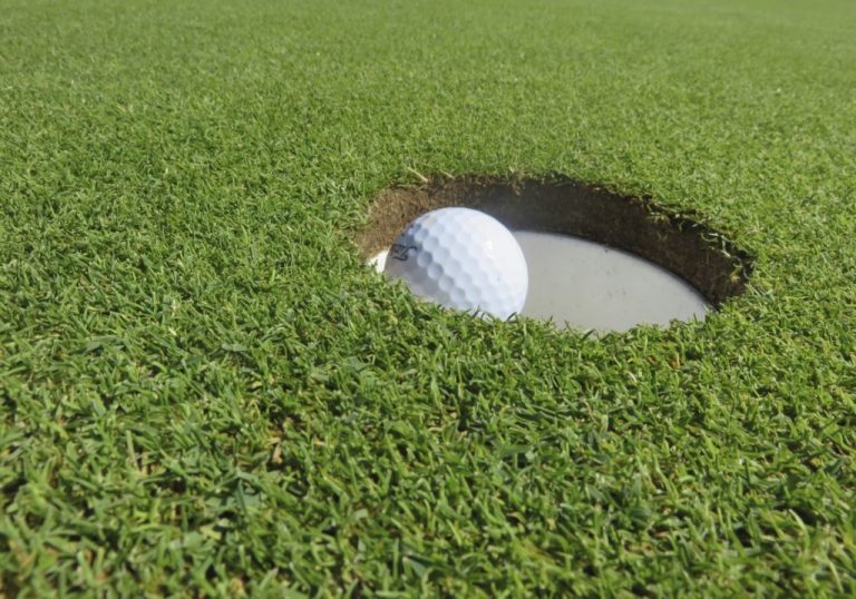 Was sind Green Fees und warum variieren die Golfplatz-Preise?
